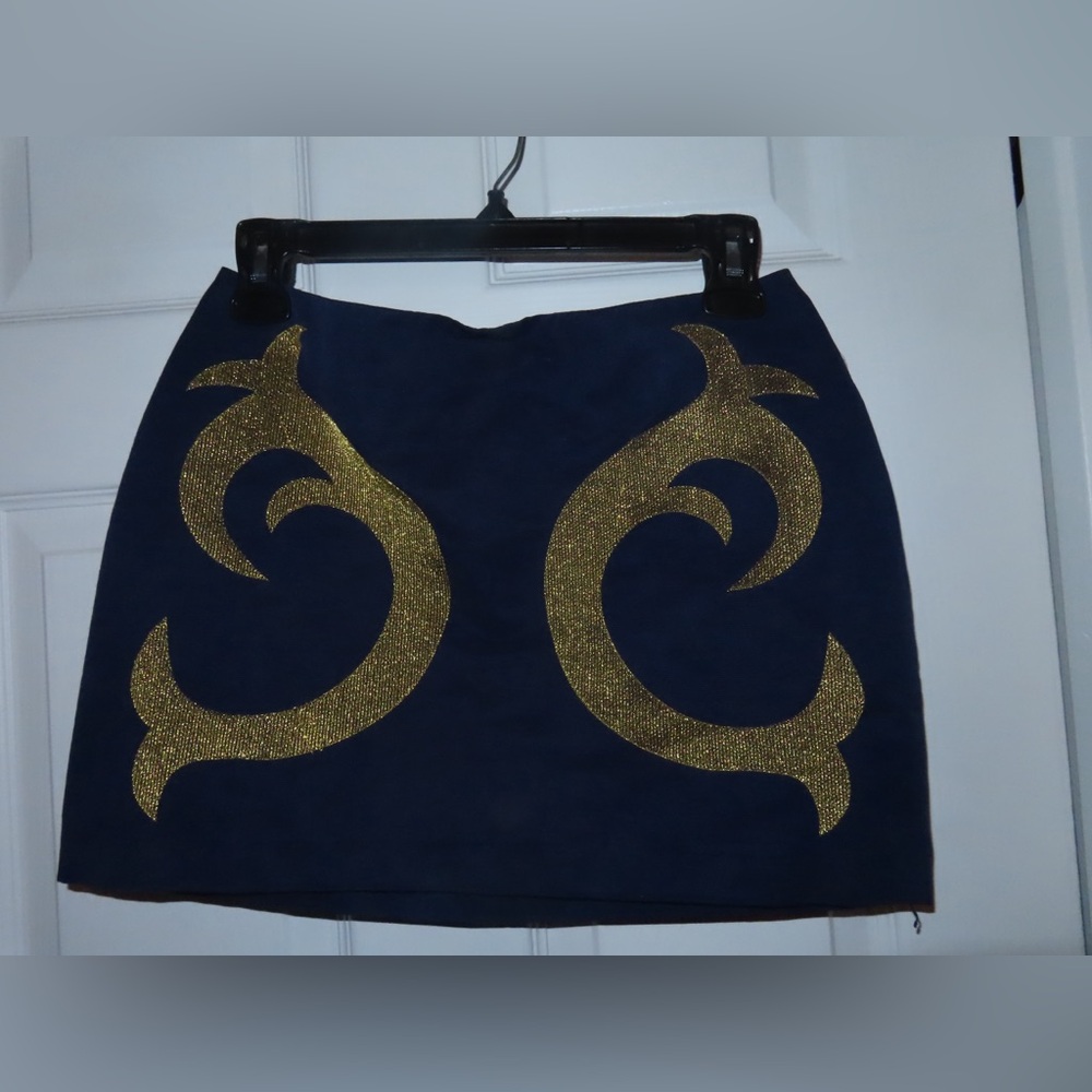 Forever 21 Navy and Gold Mini Skirt